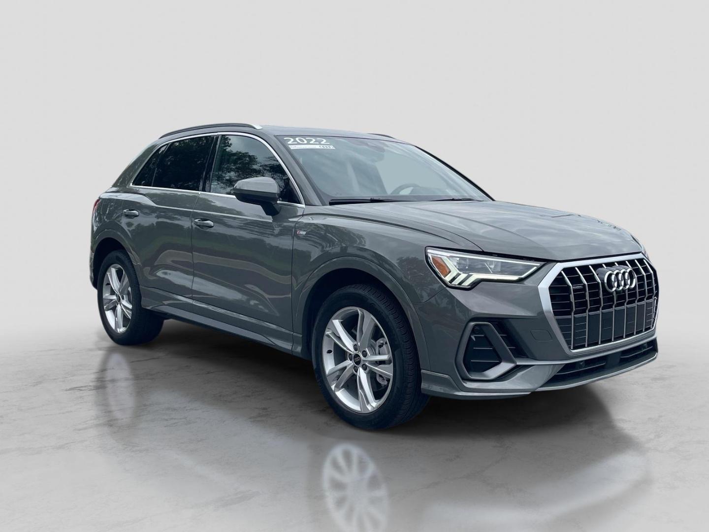 2022 Audi Q3 45 TFSI S Line Premium Plus quattro's photo