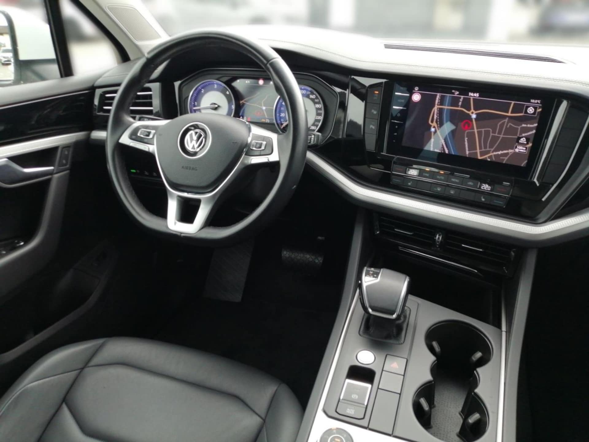 Volkswagen Touareg Basis-Modell
