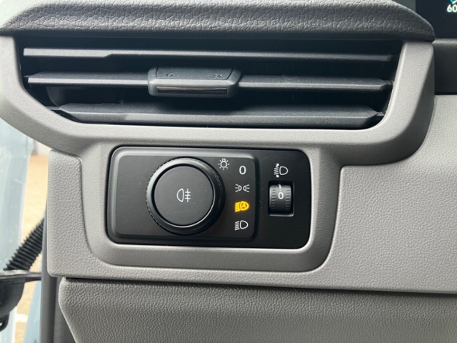 Volkswagen Transporter Kasten langer Radstand – Bild 13