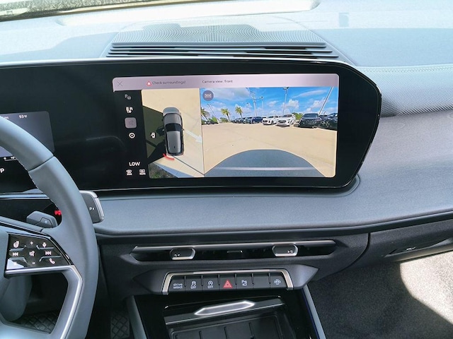 2026 Audi Q3 Base - Photo 8