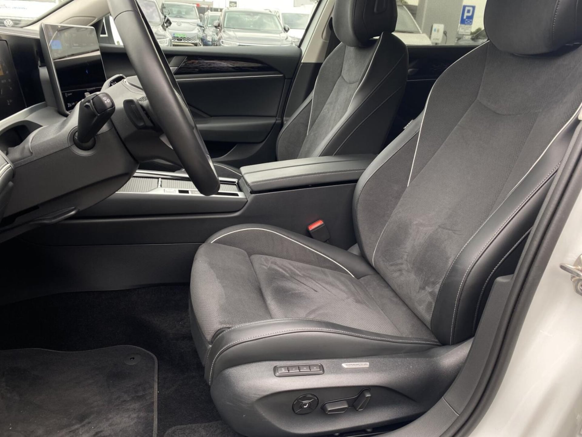 Volkswagen Passat Elegance