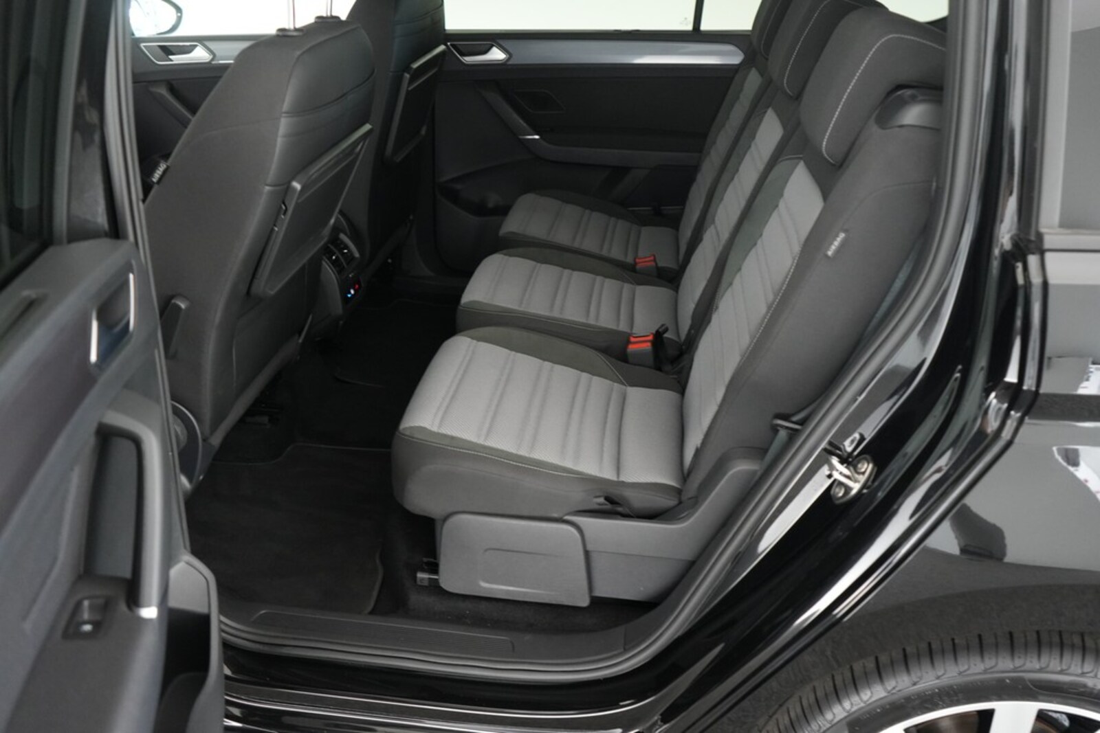 Volkswagen Touran – Bild 12