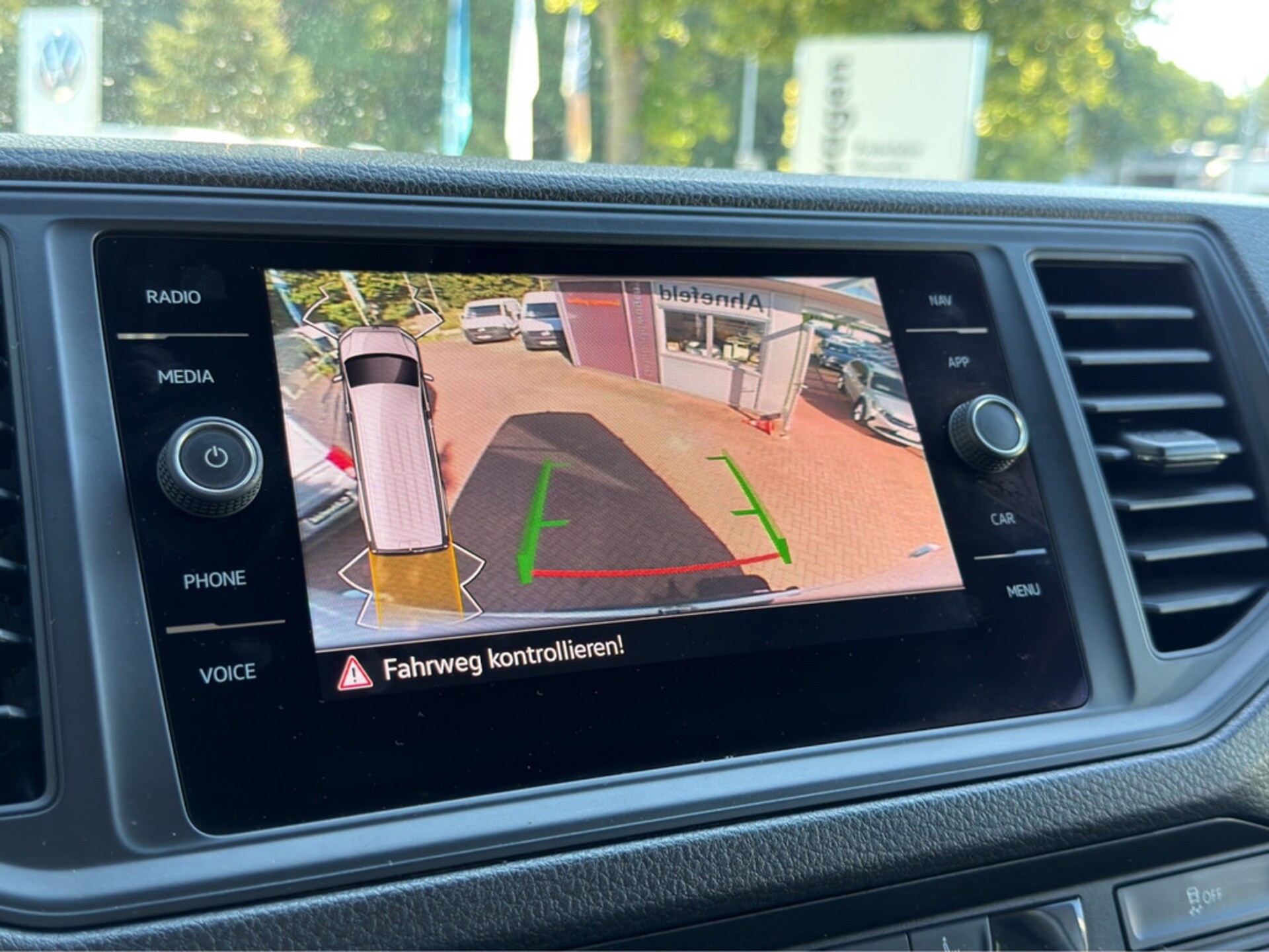 Volkswagen Crafter Kasten langer Radstand