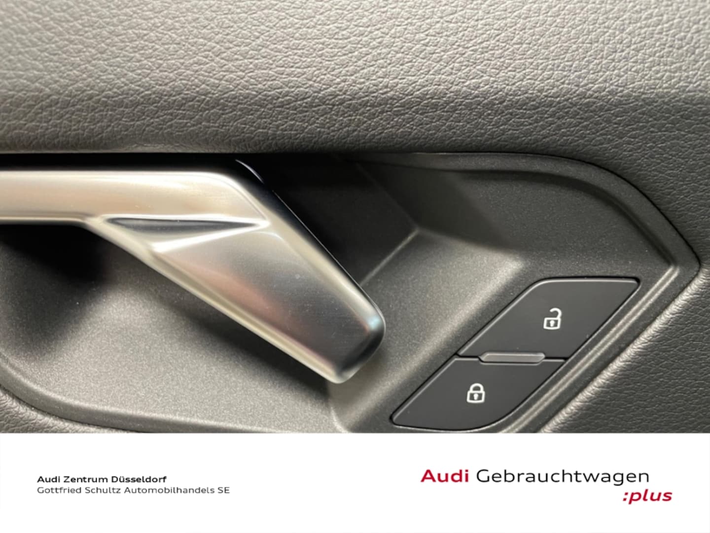 Bild über Audi Q3 advanced 35 TFSI S tronic - für weitere Informationen kontaktieren Sie den Audi Partner