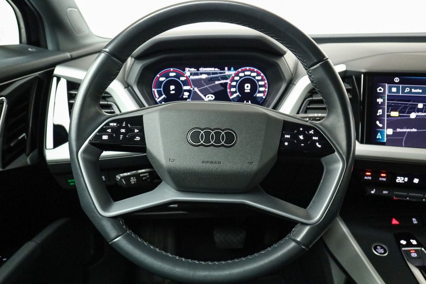 Bild über Audi Q4 e-tron 40 e-tron - für weitere Informationen kontaktieren Sie den Audi Partner