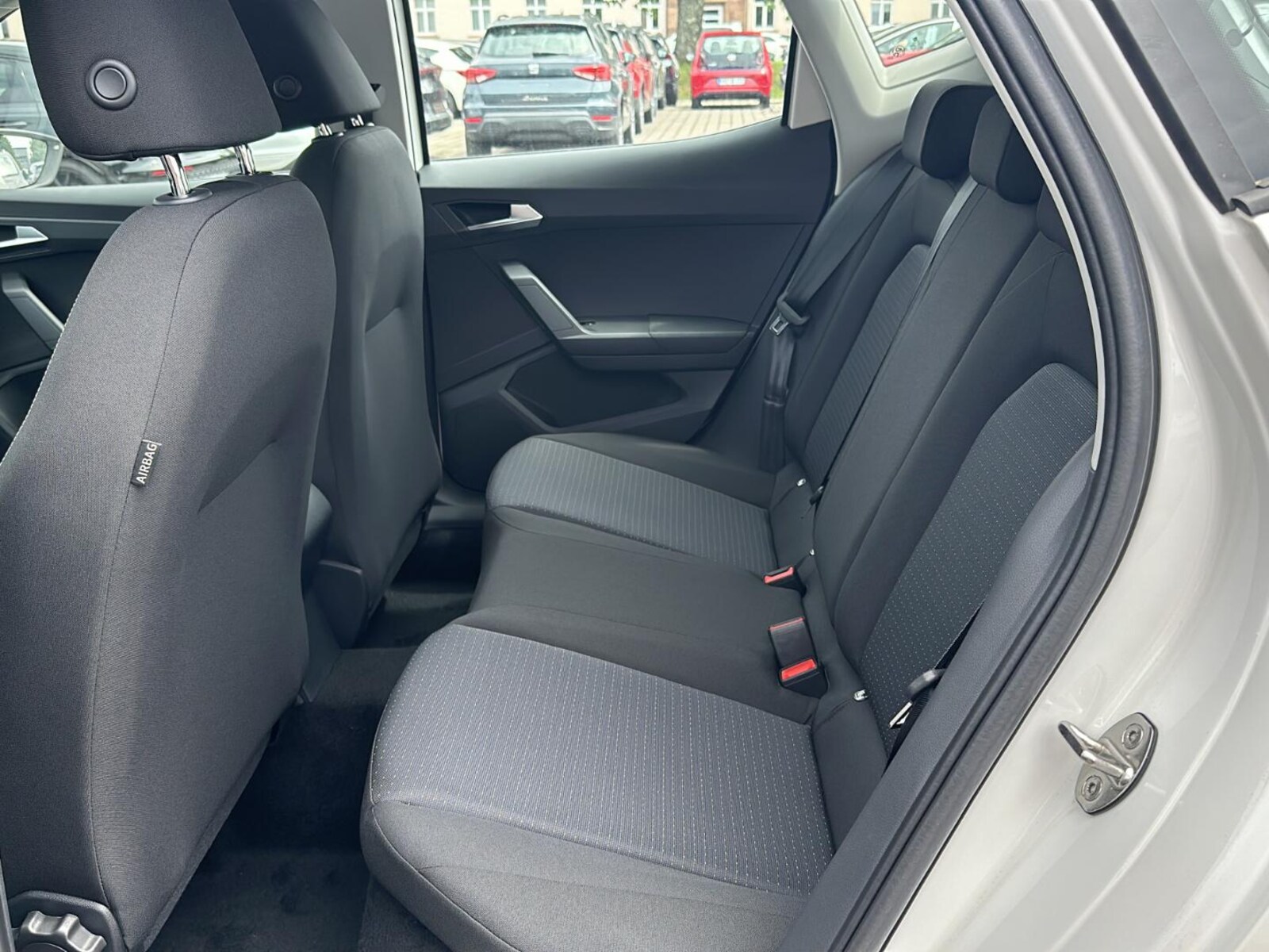 SEAT Arona – Bild 10