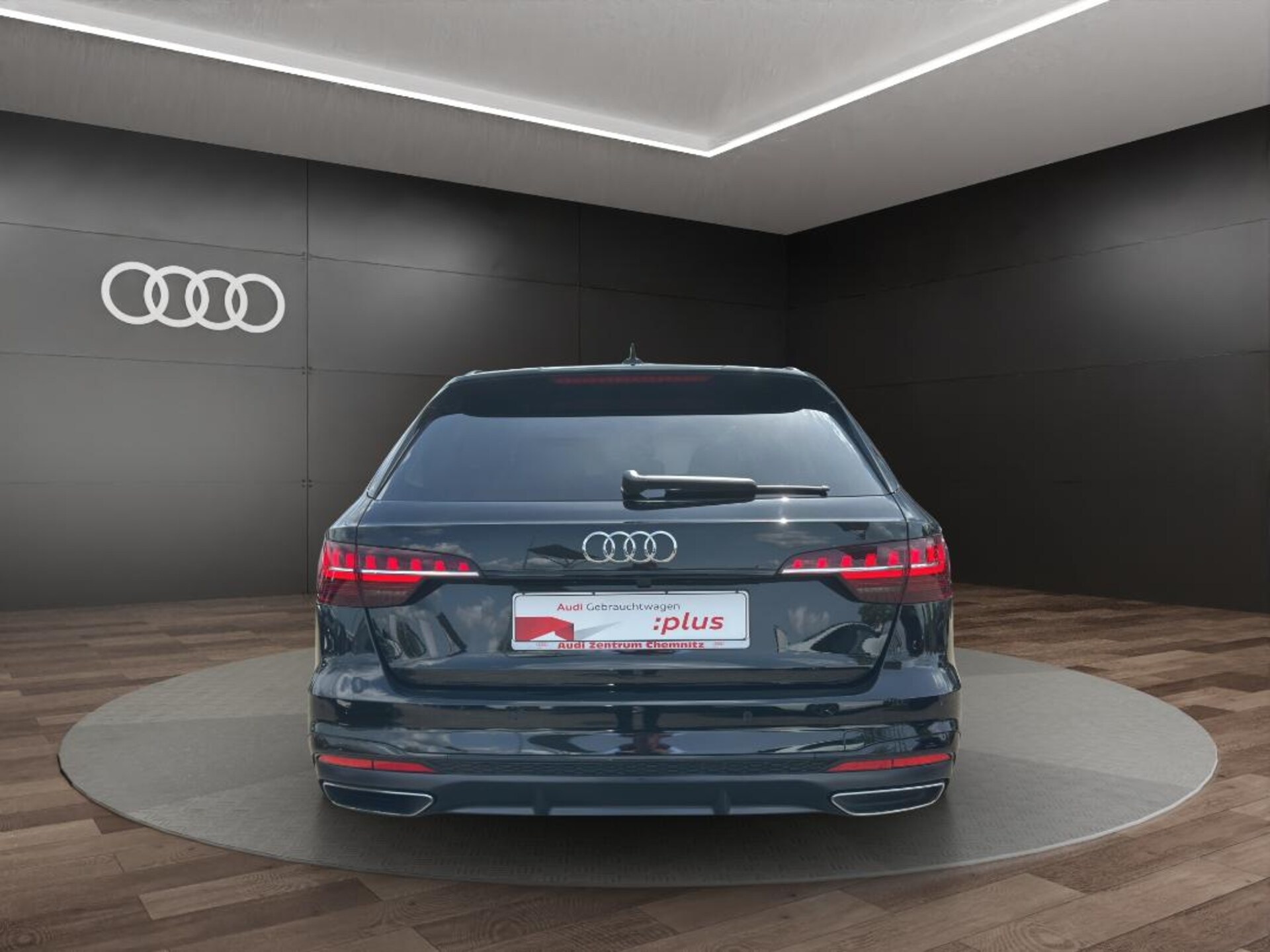 Audi A4 Avant S line