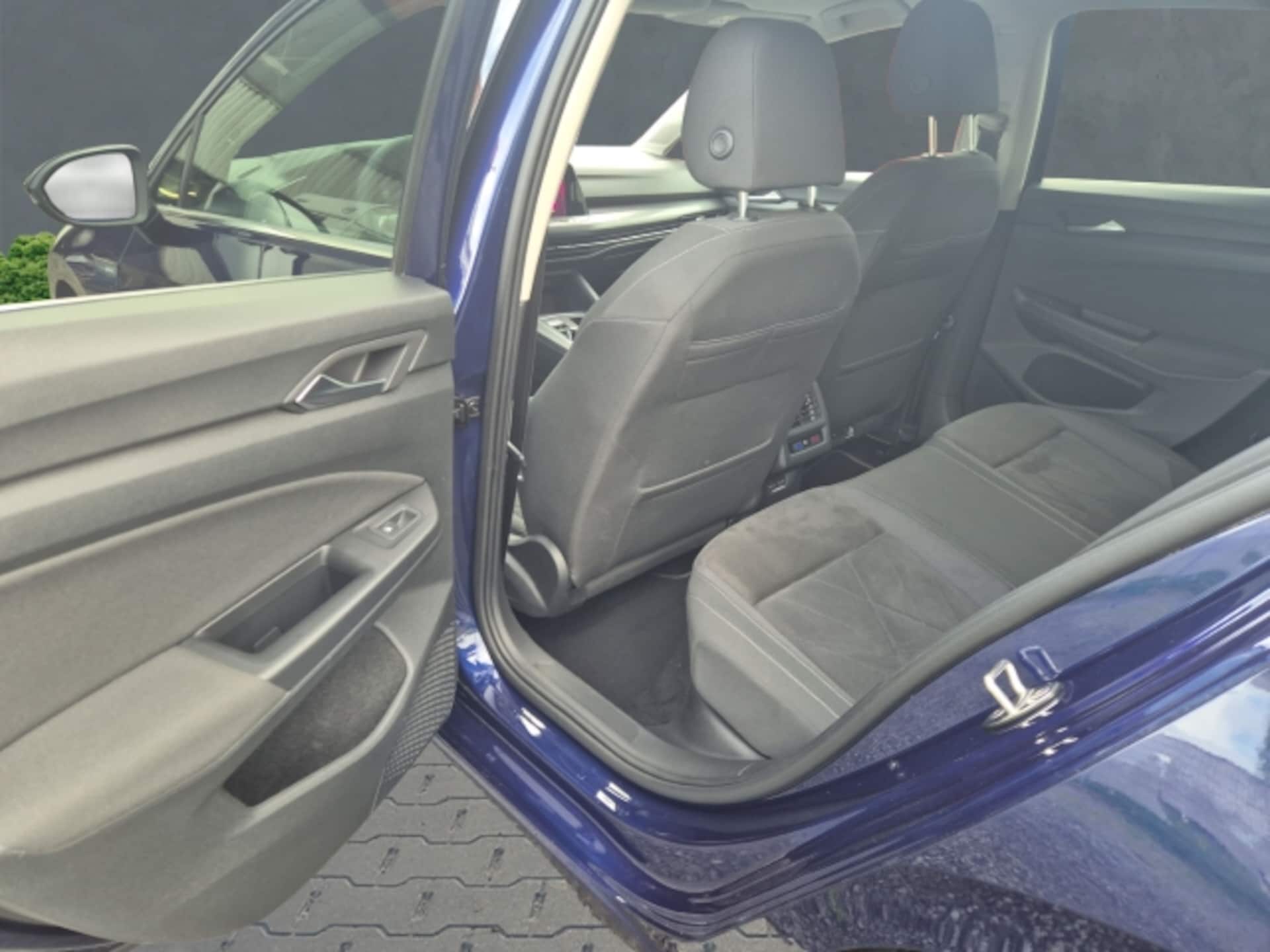 Volkswagen Golf Style