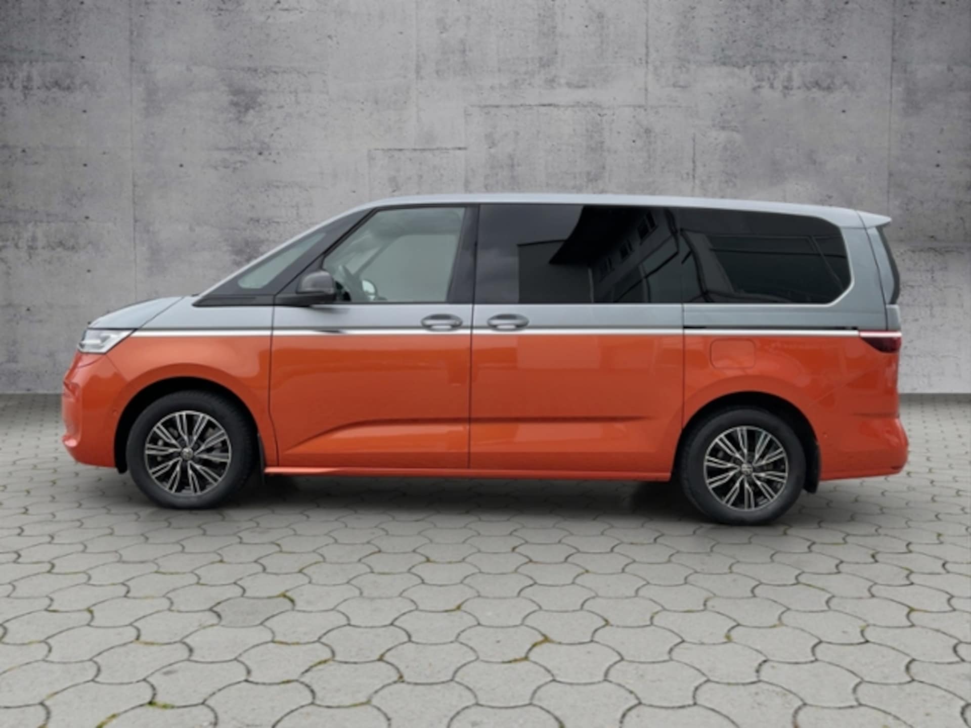 Volkswagen Multivan Langversion Basis-Modell