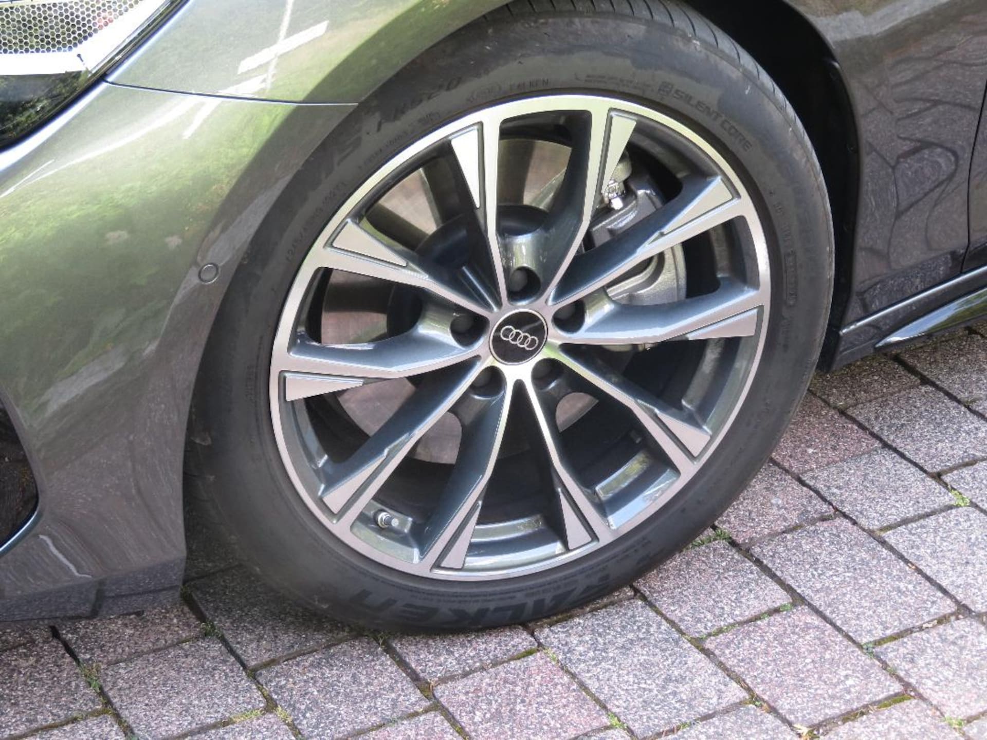Audi A6 Avant S line