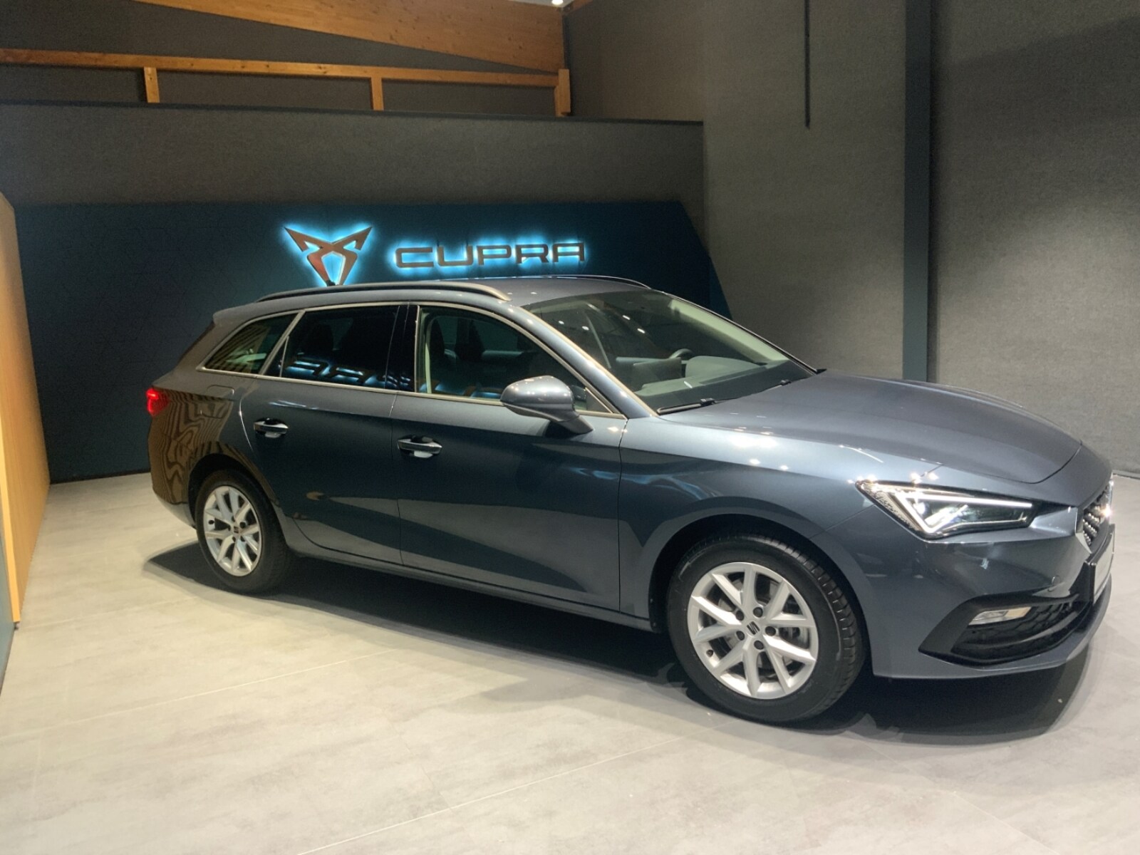 SEAT Leon Sportstourer – Bild 2