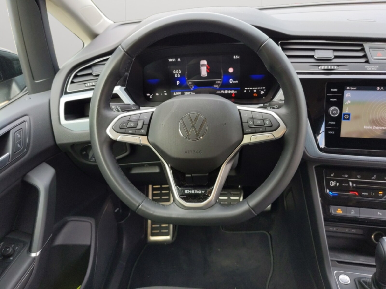 Volkswagen Touran – Bild 11