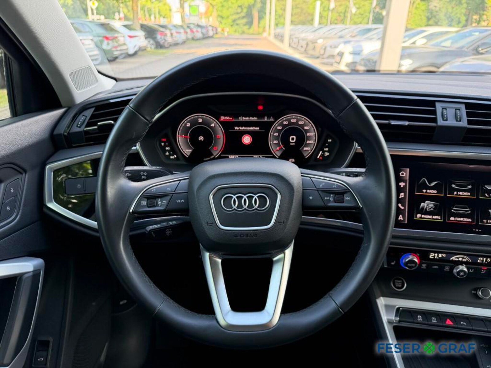 Audi Q3 – Bild 11