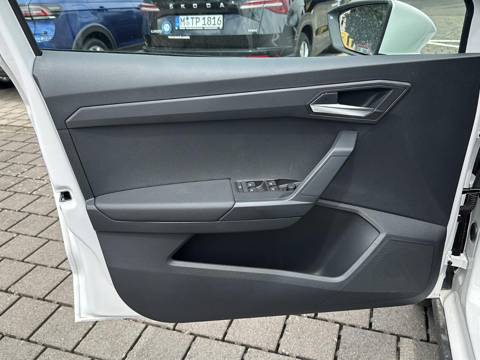 SEAT Arona – Bild 8