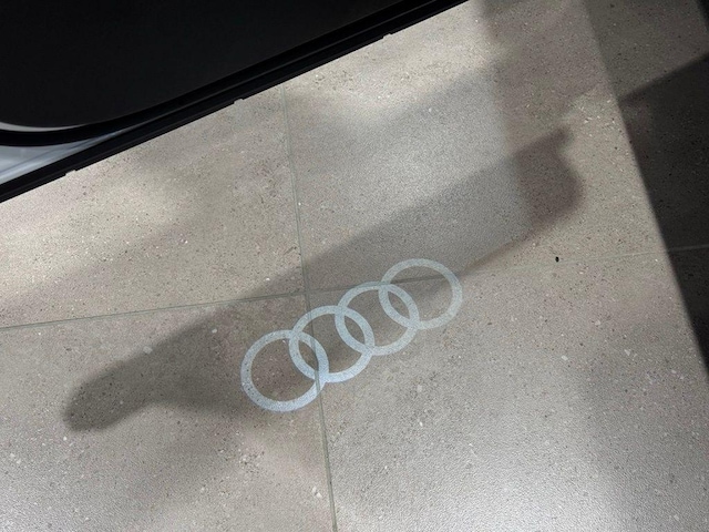 2026 Audi Q3 Base - Photo 13