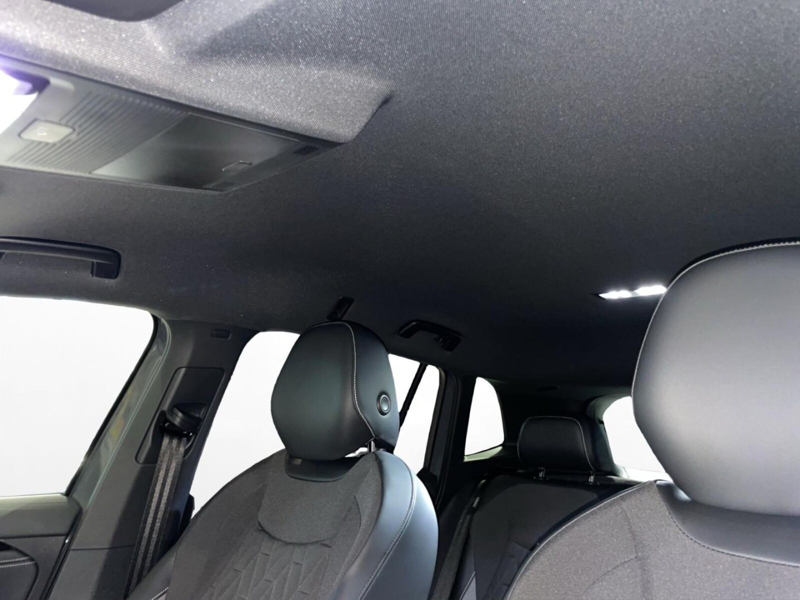 Volkswagen Tiguan – Bild 10