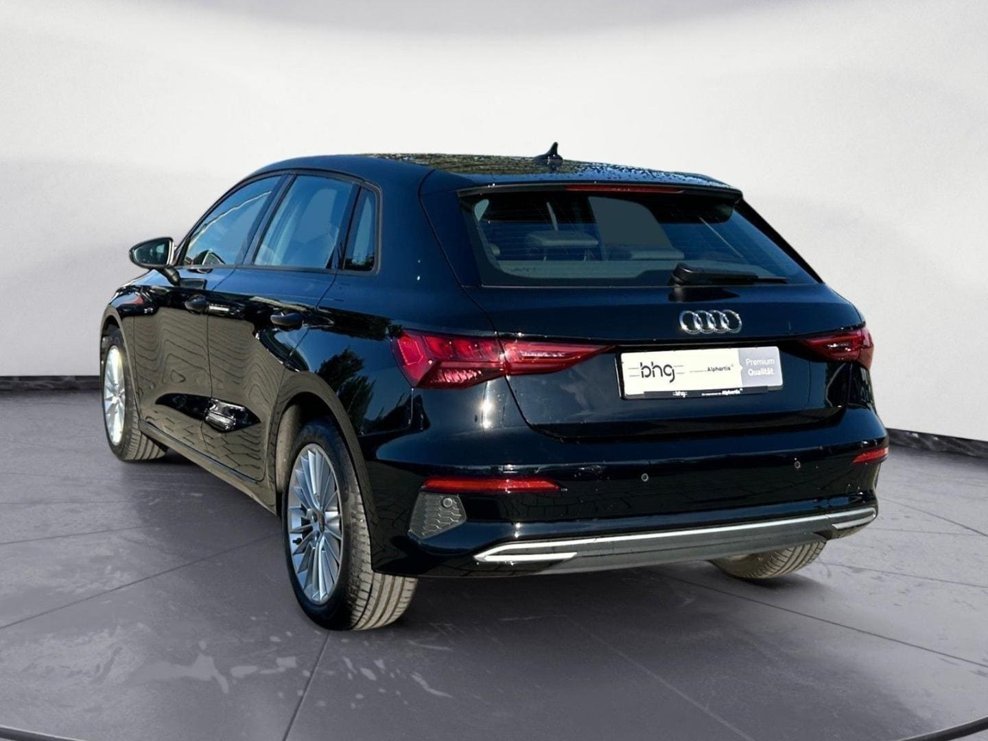 Bild über Audi A3 Sportback advanced 30 TFSI Schaltgetriebe - für weitere Informationen kontaktieren Sie den Audi Partner