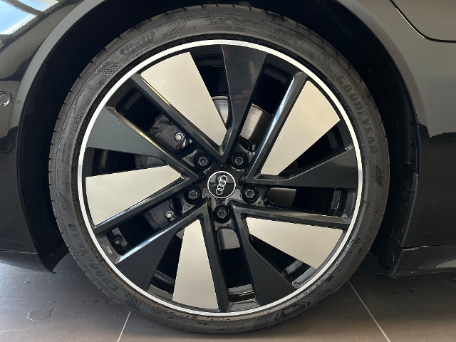 Image about Audi e-tron GT e-tron quattro