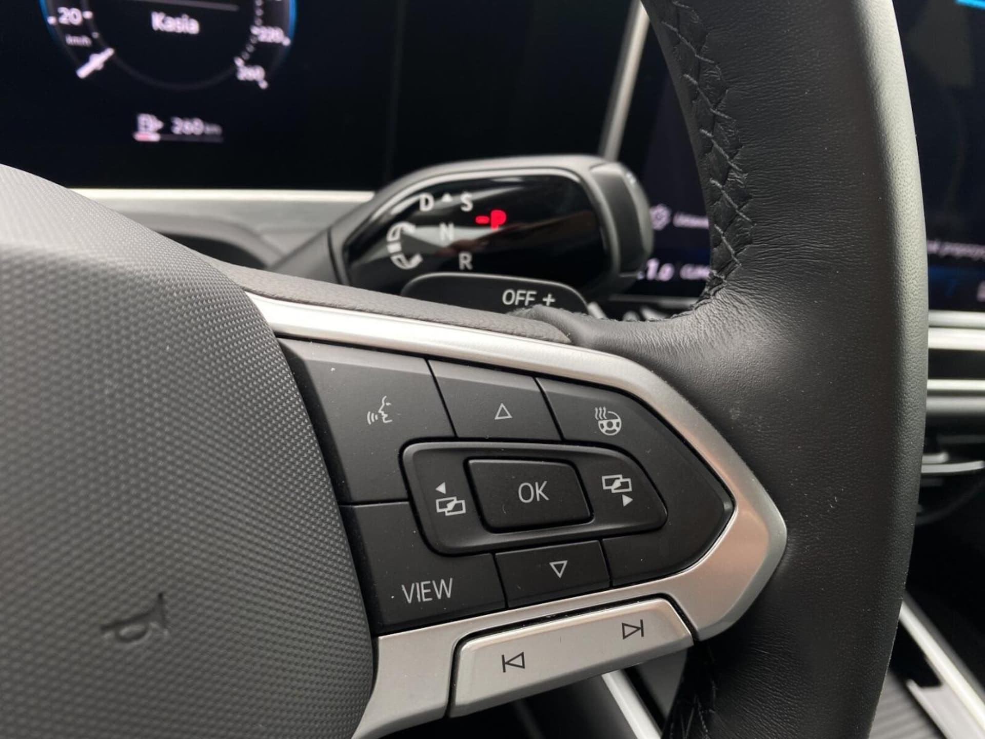 Volkswagen Passat Elegance