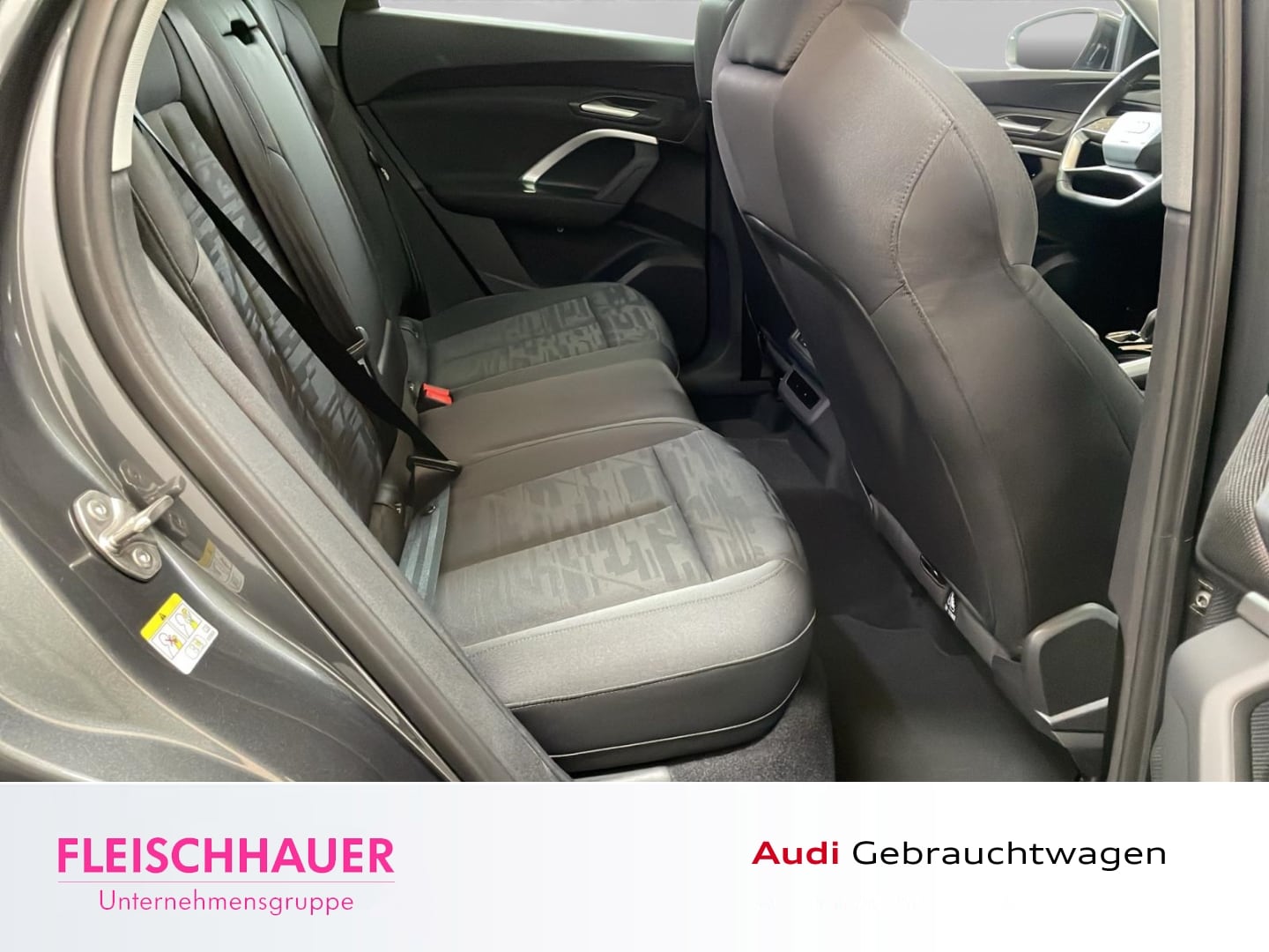 Bild über Audi Q5 SUV TFSI quattro 150 kW S tronic - für weitere Informationen kontaktieren Sie den Audi Partner