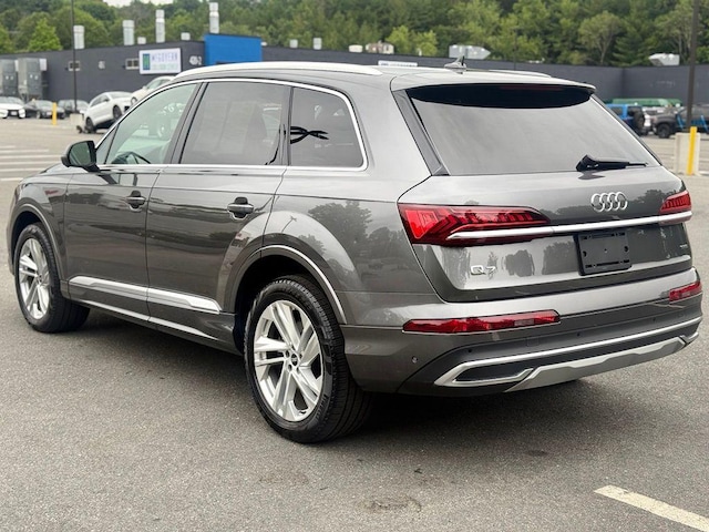 2022 Audi Q7