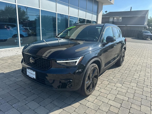 2026 Volvo XC40