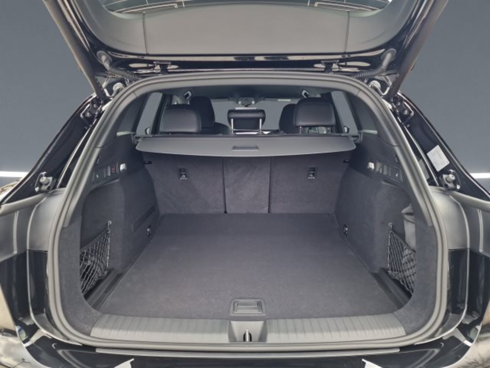 Audi Q6 e-tron – Bild 16