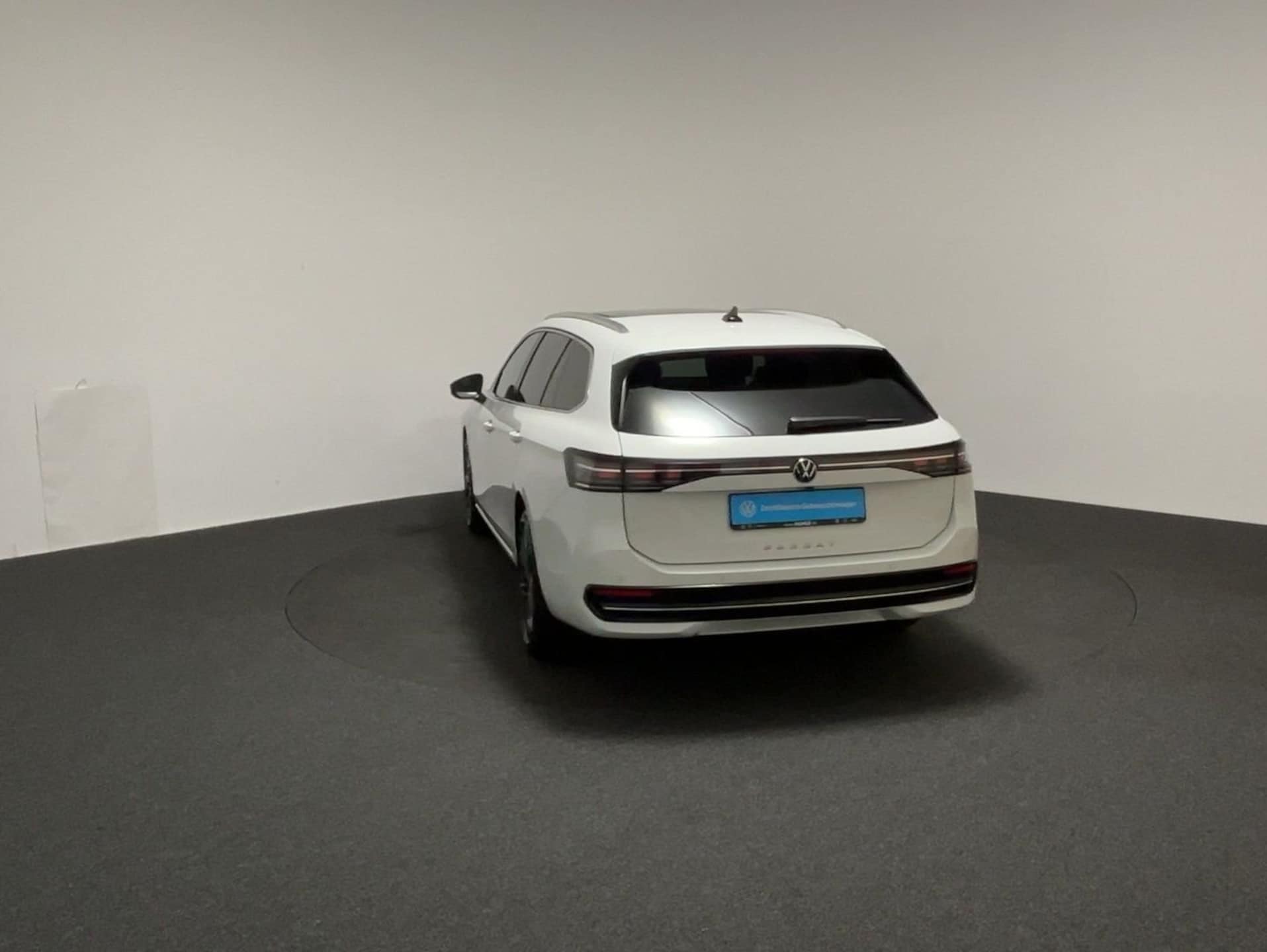 Volkswagen Passat Elegance