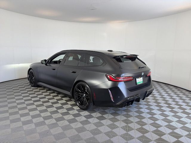 2025 BMW M5