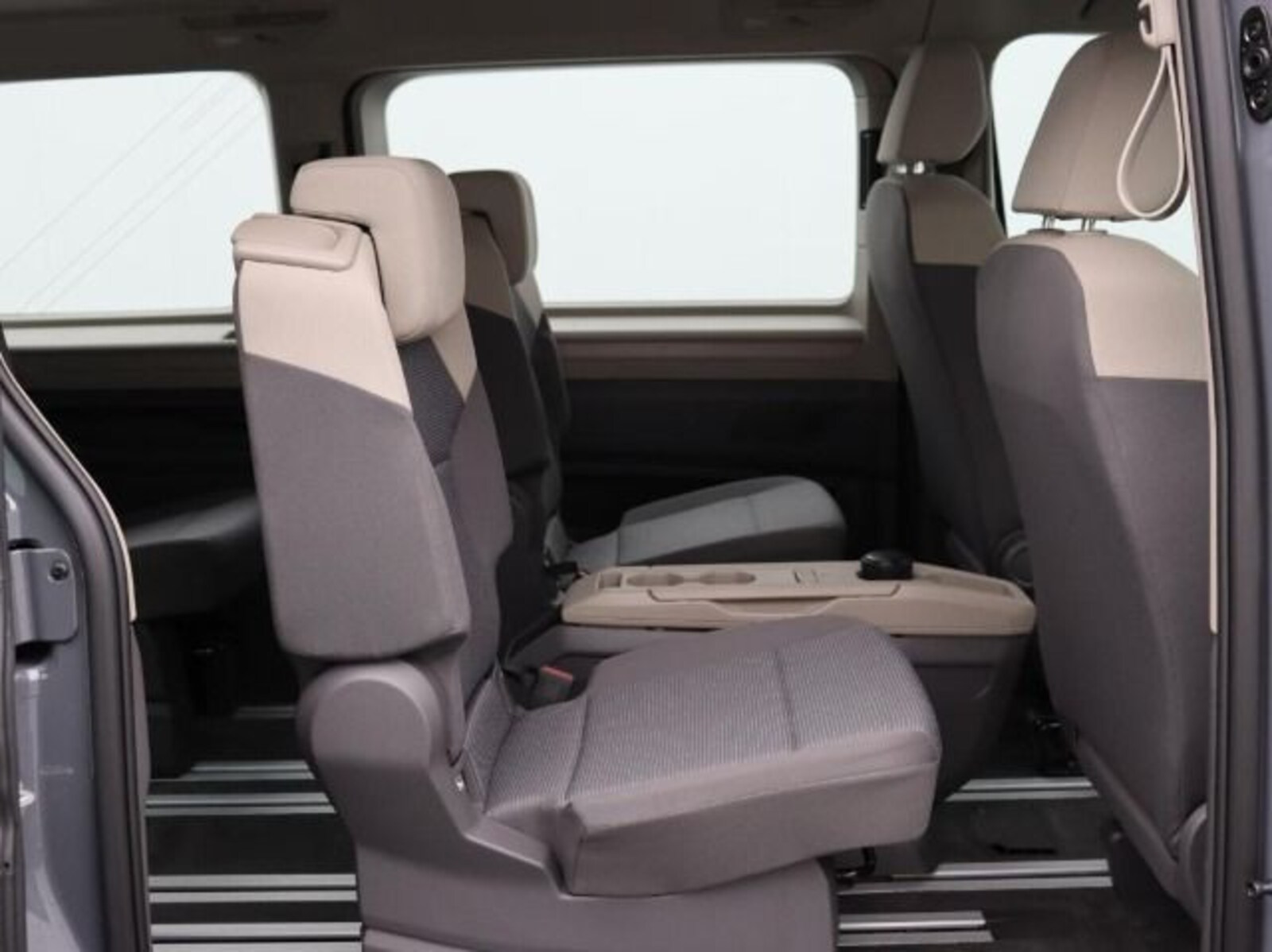 Volkswagen Multivan Langversion – Bild 8
