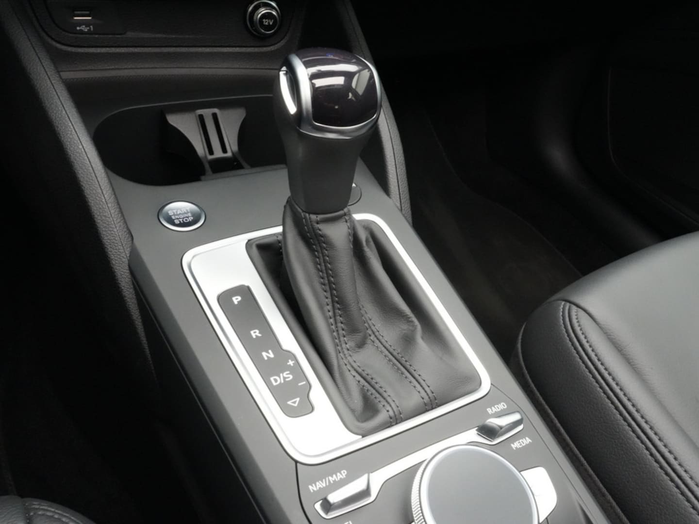 Bild über Audi Q2 advanced 35 TFSI S tronic - für weitere Informationen kontaktieren Sie den Audi Partner
