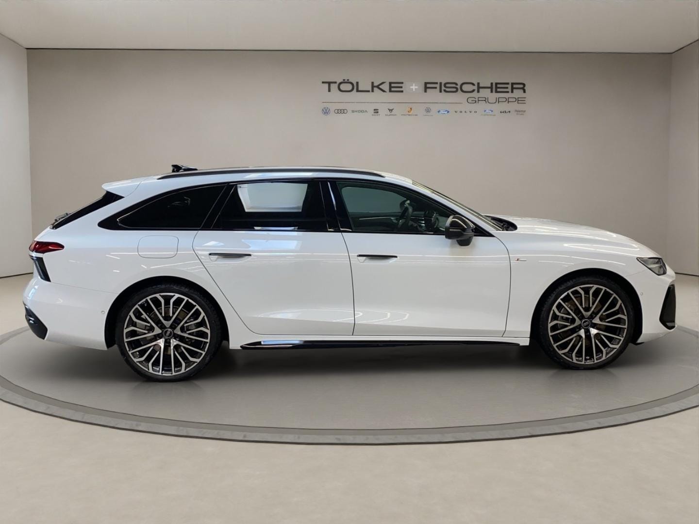 Bild über Audi A6 Avant TDI quattro 150 kW S tronic - für weitere Informationen kontaktieren Sie den Audi Partner