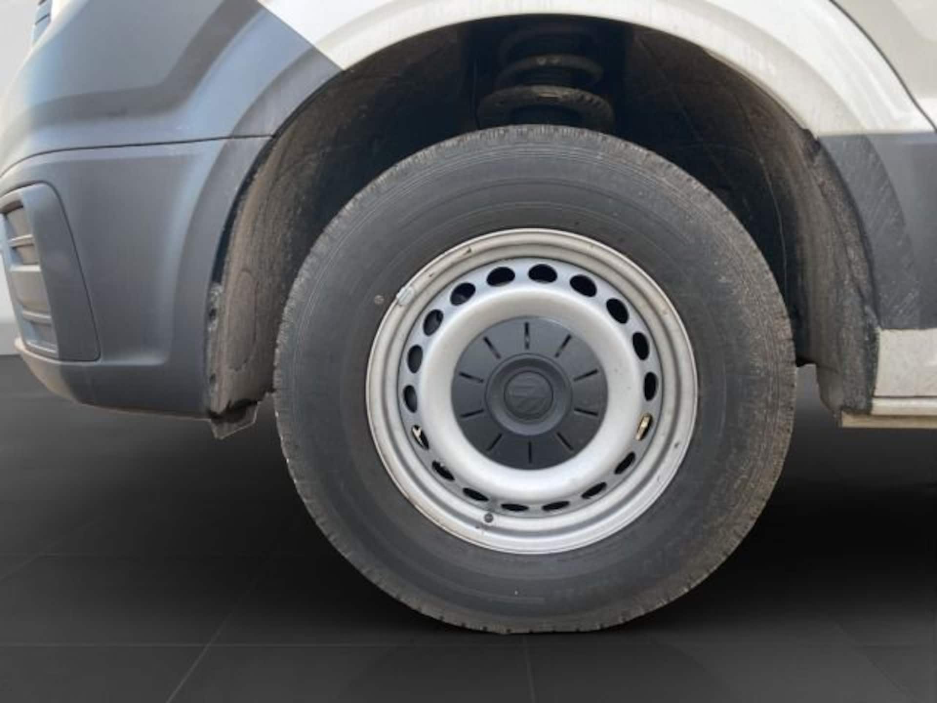 Volkswagen Crafter Kasten mittlerer Radstand