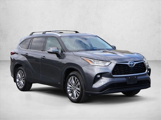 2024 Toyota Highlander Hybrid