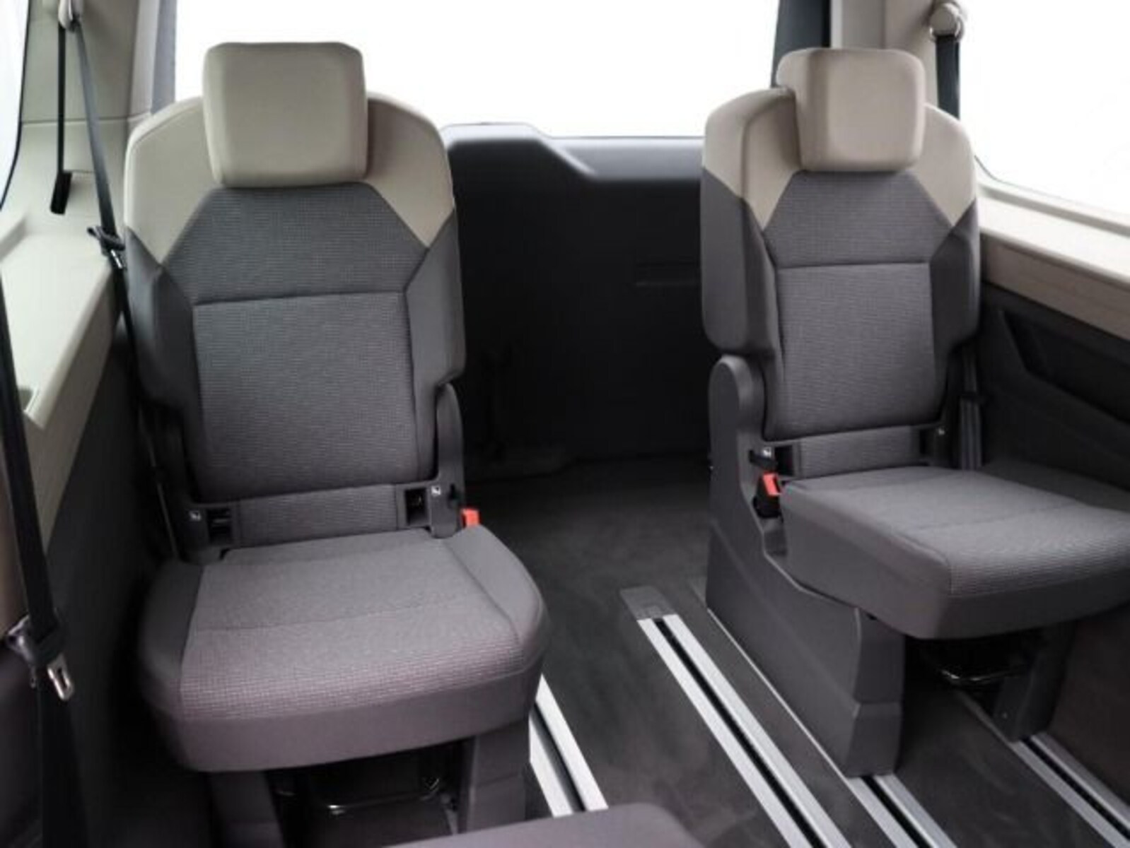 Volkswagen Multivan Langversion – Bild 9