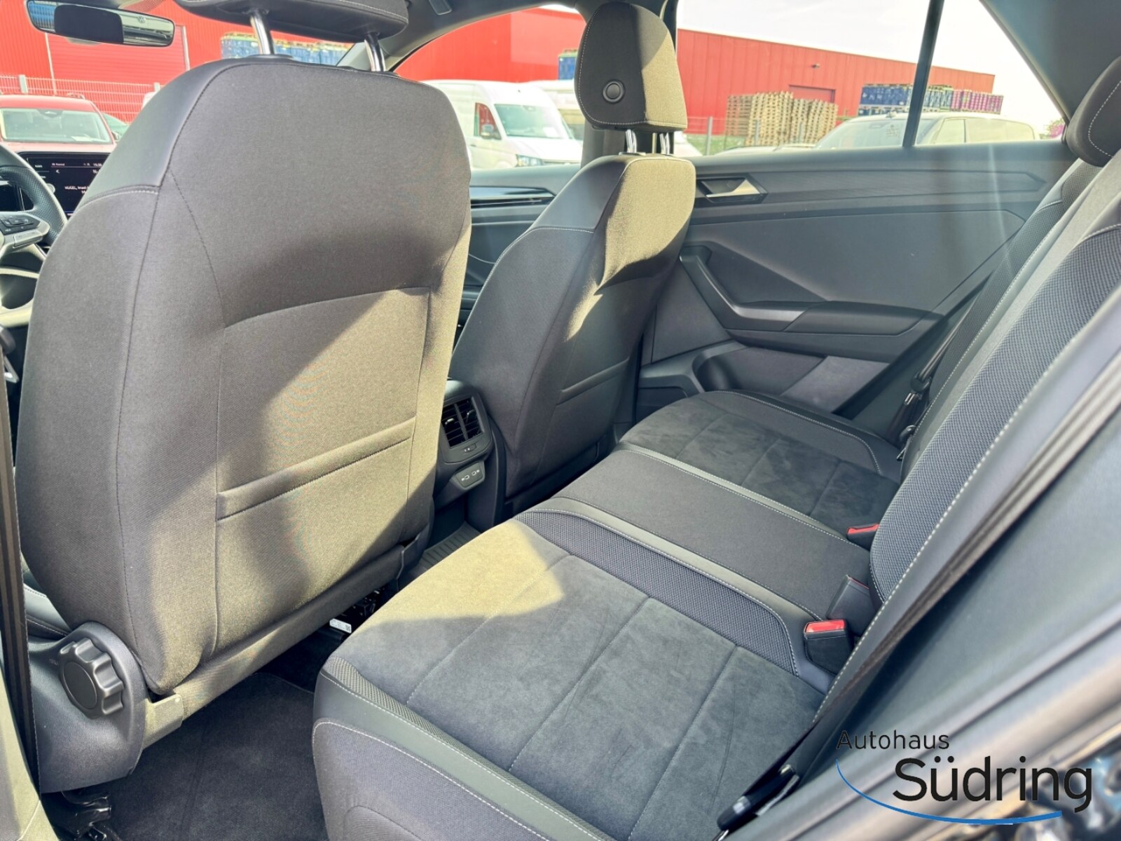 Volkswagen T-Roc – Bild 14