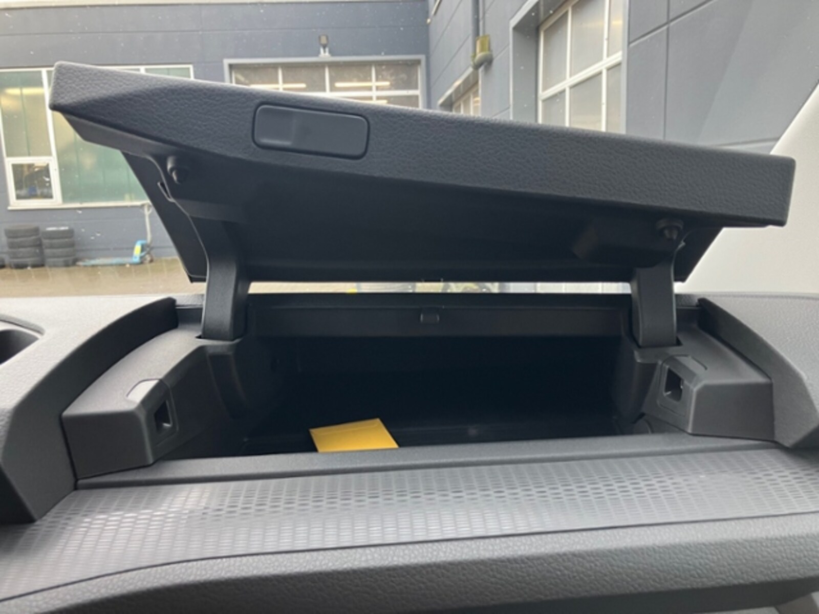 Volkswagen Transporter Kasten langer Radstand – Bild 34