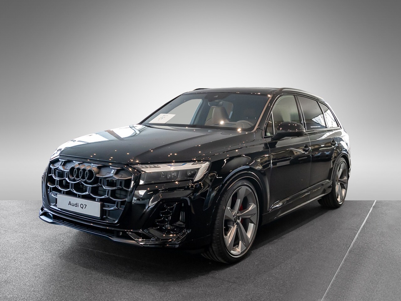 Image about Audi Q7 SUV S line 55 TFSI quattro tiptronic