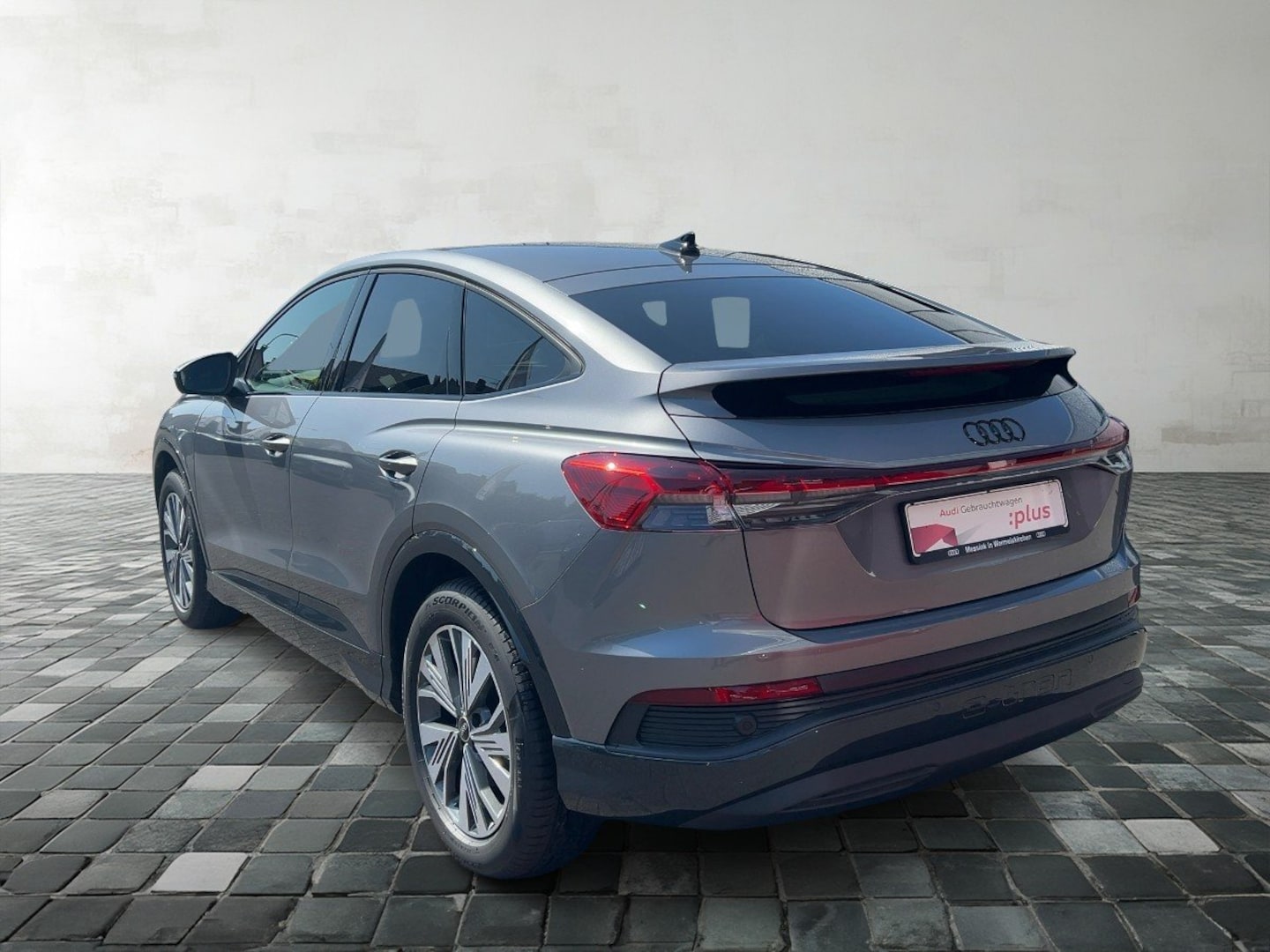 Bild über Audi Q4 Sportback e-tron 40 e-tron - für weitere Informationen kontaktieren Sie den Audi Partner