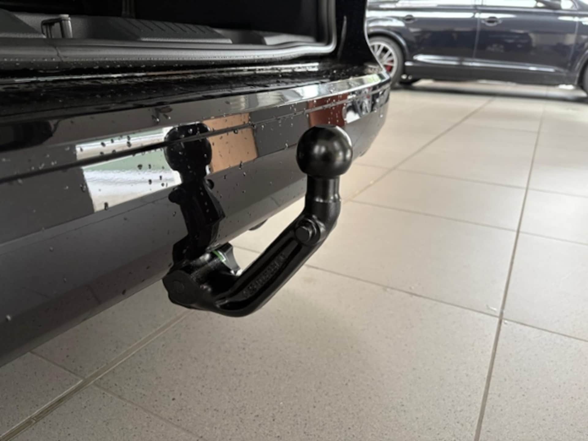 Volkswagen Caddy Maxi Basis-Modell