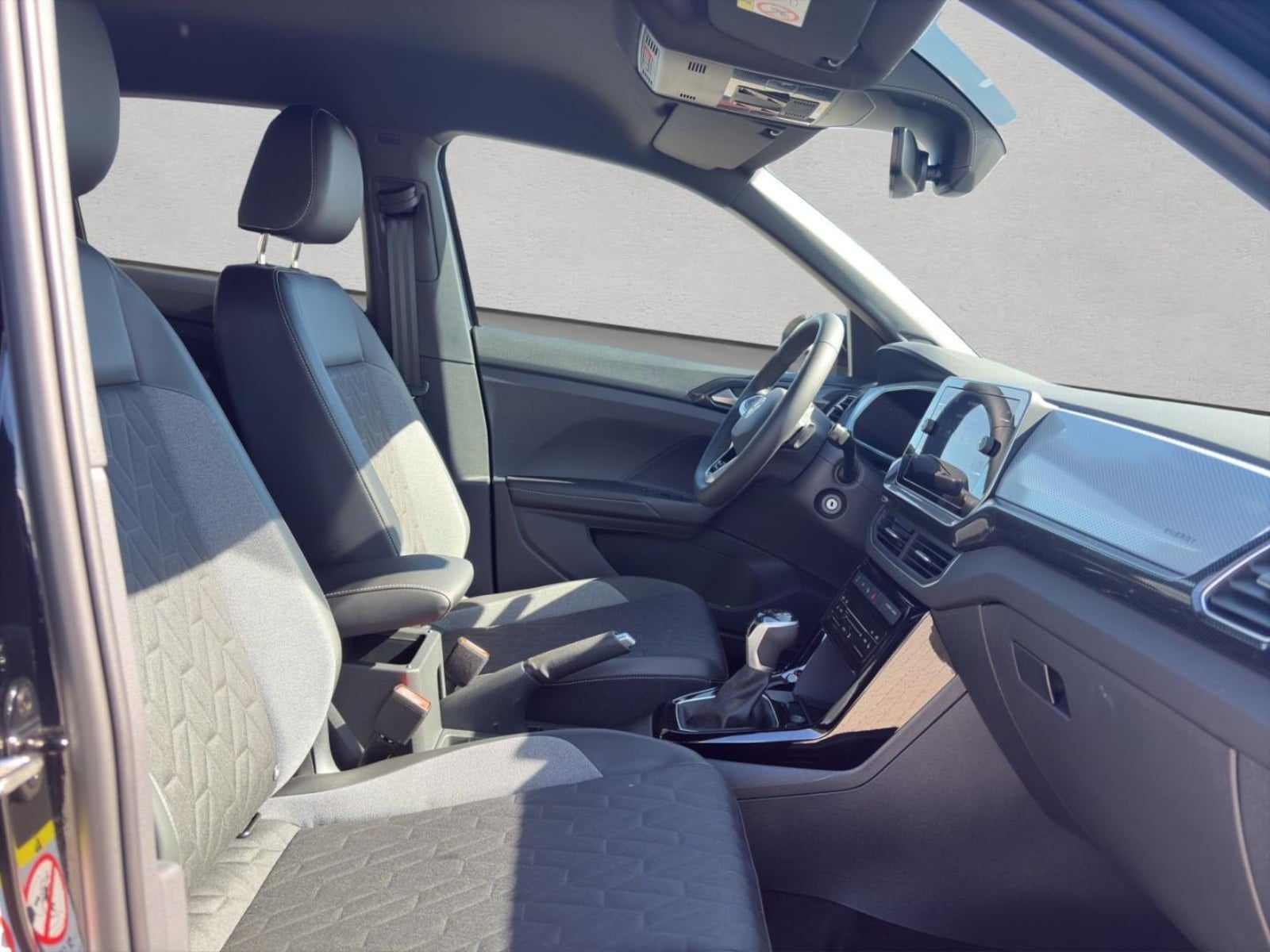 Volkswagen T-Cross – Bild 18