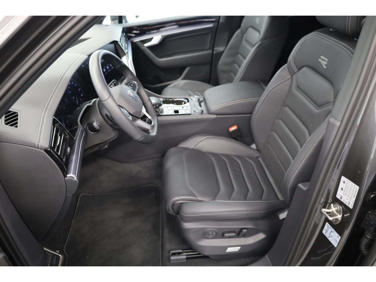 Volkswagen Touareg – Bild 7