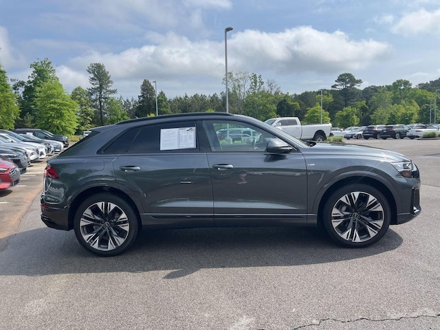 2025 Audi Q8