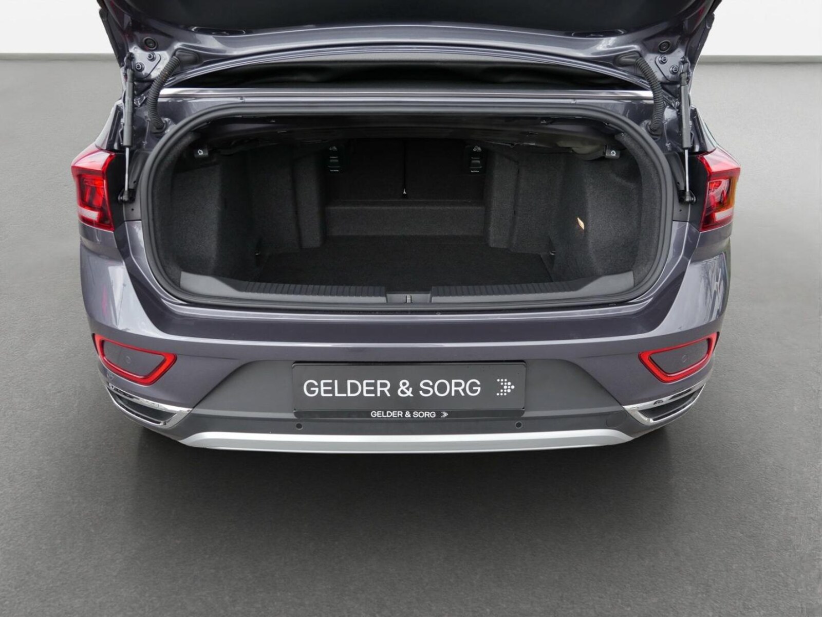 Volkswagen T-Roc Cabriolet – Bild 11