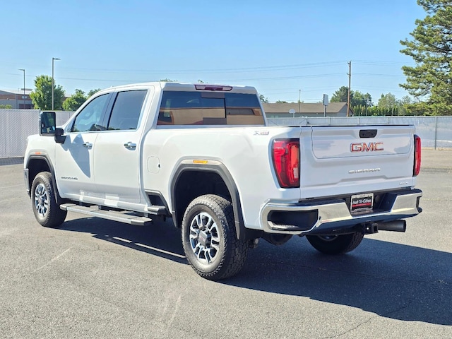 2023 GMC Sierra