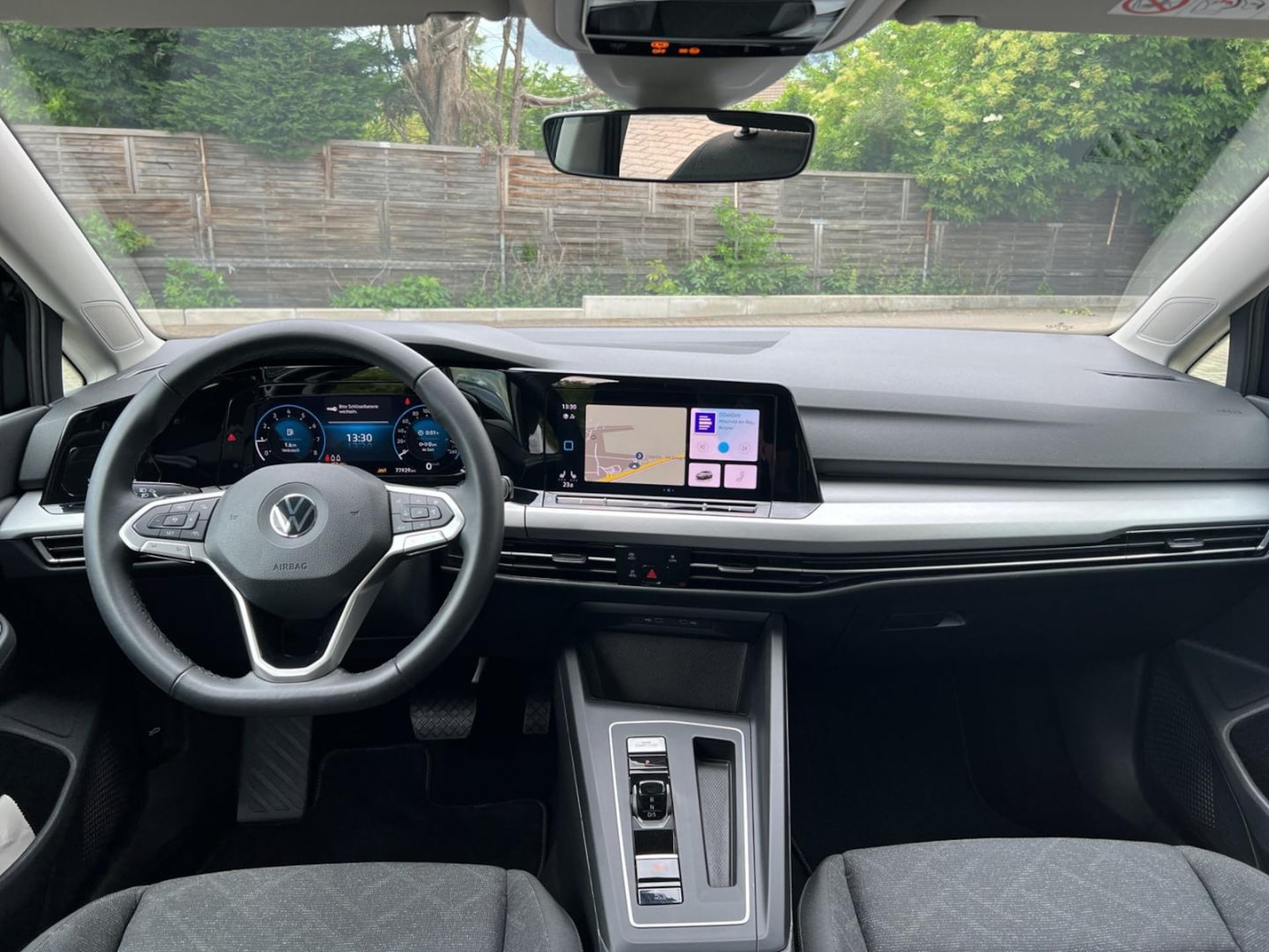 Volkswagen Golf Variant Life