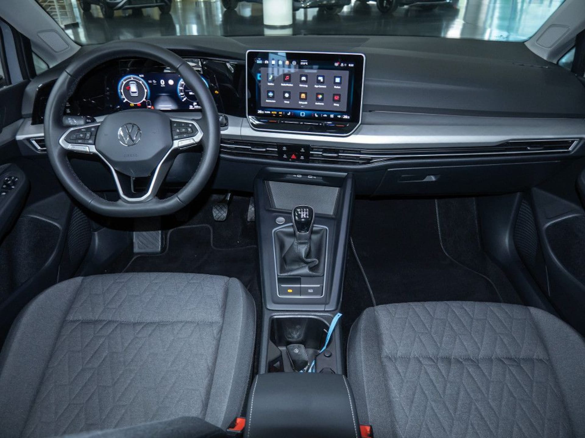 Volkswagen Golf Variant Life