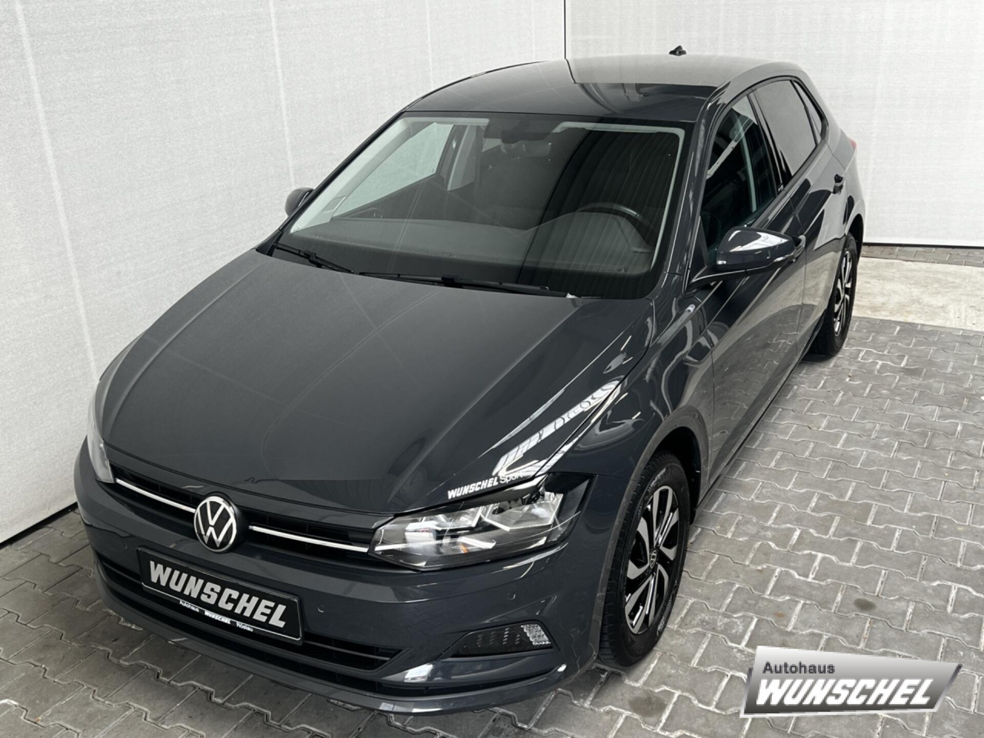 Volkswagen Polo Active