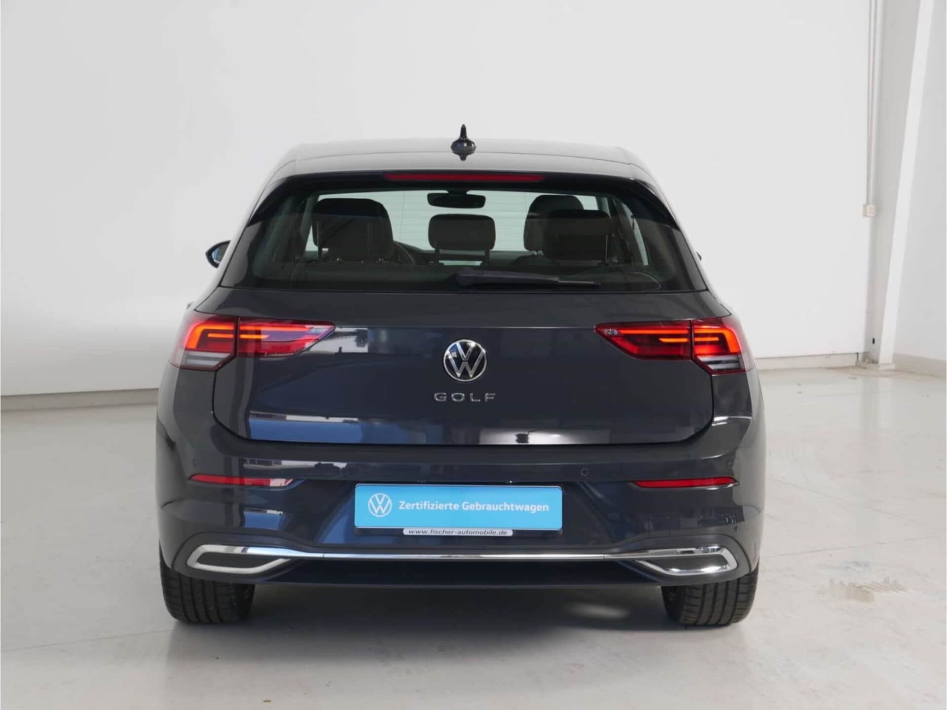 Volkswagen Golf Style