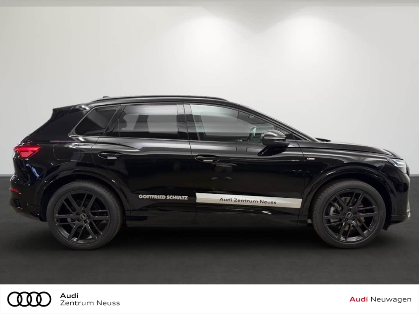 Bild über Audi Q4 SUV e-tron e-tron quattro performance 250 kW - für weitere Informationen kontaktieren Sie den Audi Partner